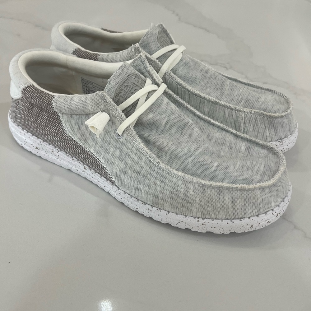 Men’s HeyDude